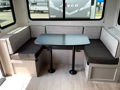 2027 Jayco Jay Feather SL 25RLSL photo 11