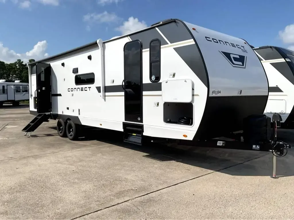 2026 K-Z Connect SE C301BHKSE exterior