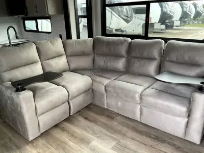 2026 Jayco Seismic 399 photo 15