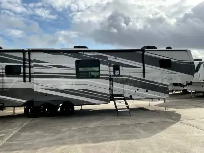 2026 Jayco Seismic 399 photo 32