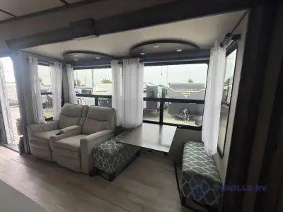 2022 Grand Design Solitude 280RK photo 3