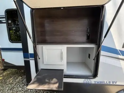 2021 Keystone Premier Ultra Lite 30RIPR photo 6