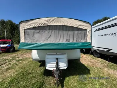 2005 Dutchmen Kodiak 160 photo 5