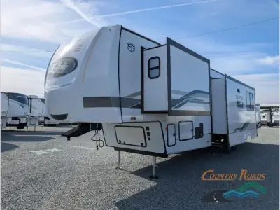 2026 Forest River Cherokee Sabre 37RVMILES photo 3