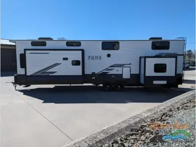 2026 Forest River Puma Vista 402LFT photo 4