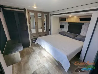 2026 Forest River Puma Vista 402LFT photo 22