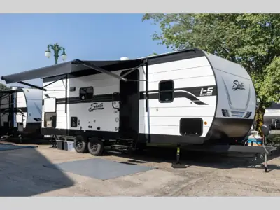2027 Shasta Rvs i-5 Edition 526RBS