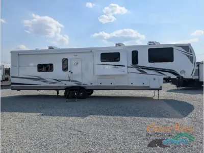 2026 Forest River Cardinal 37GALLEY photo 7