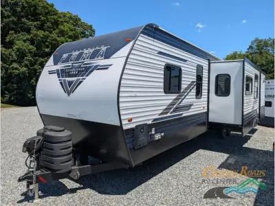 2024 Palomino Puma 32BH2B photo 4