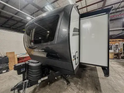 2027 Forest River Flagstaff Super Lite 26MBR photo 12