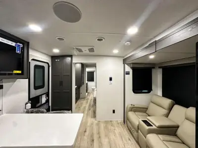 2027 Forest River Flagstaff Super Lite 26MBR photo 15