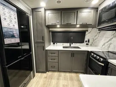2027 Forest River Flagstaff Super Lite 26MBR photo 16