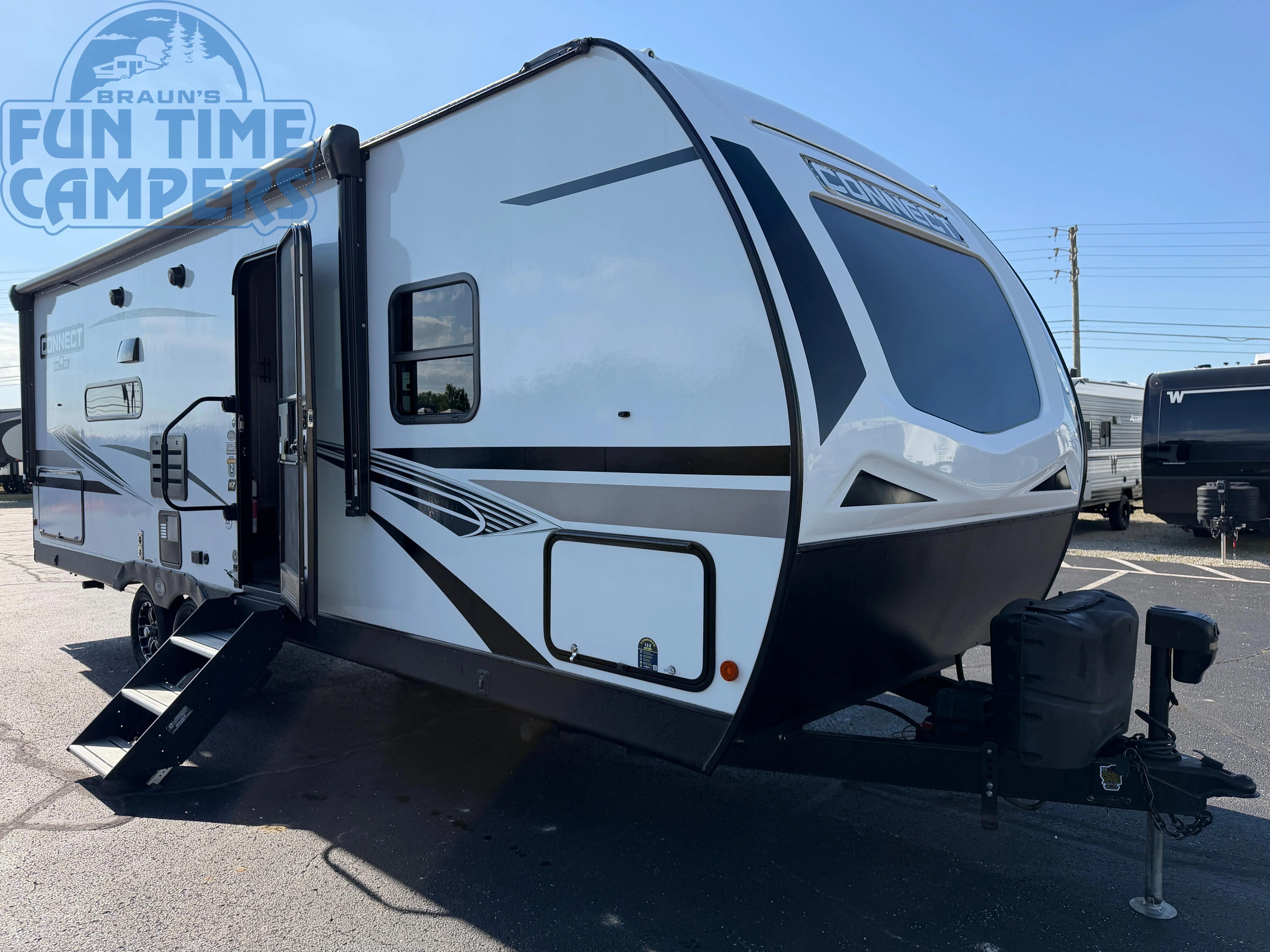 2022 K-Z CONNECT C241RLK exterior