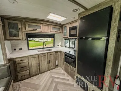 2022 Forest River Salem Hemisphere 270FKS photo 18