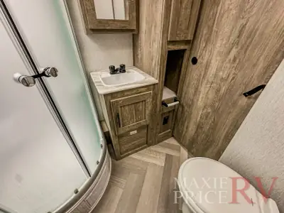 2022 Forest River Salem Hemisphere 270FKS photo 30