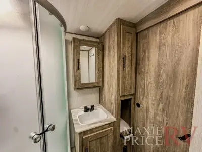 2022 Forest River Salem Hemisphere 270FKS photo 31