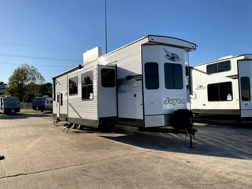 2026 Jayco Jay Flight Bungalow 404LOFTDS exterior