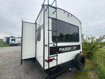 2024 Keystone Passport GT 2870RL photo 5