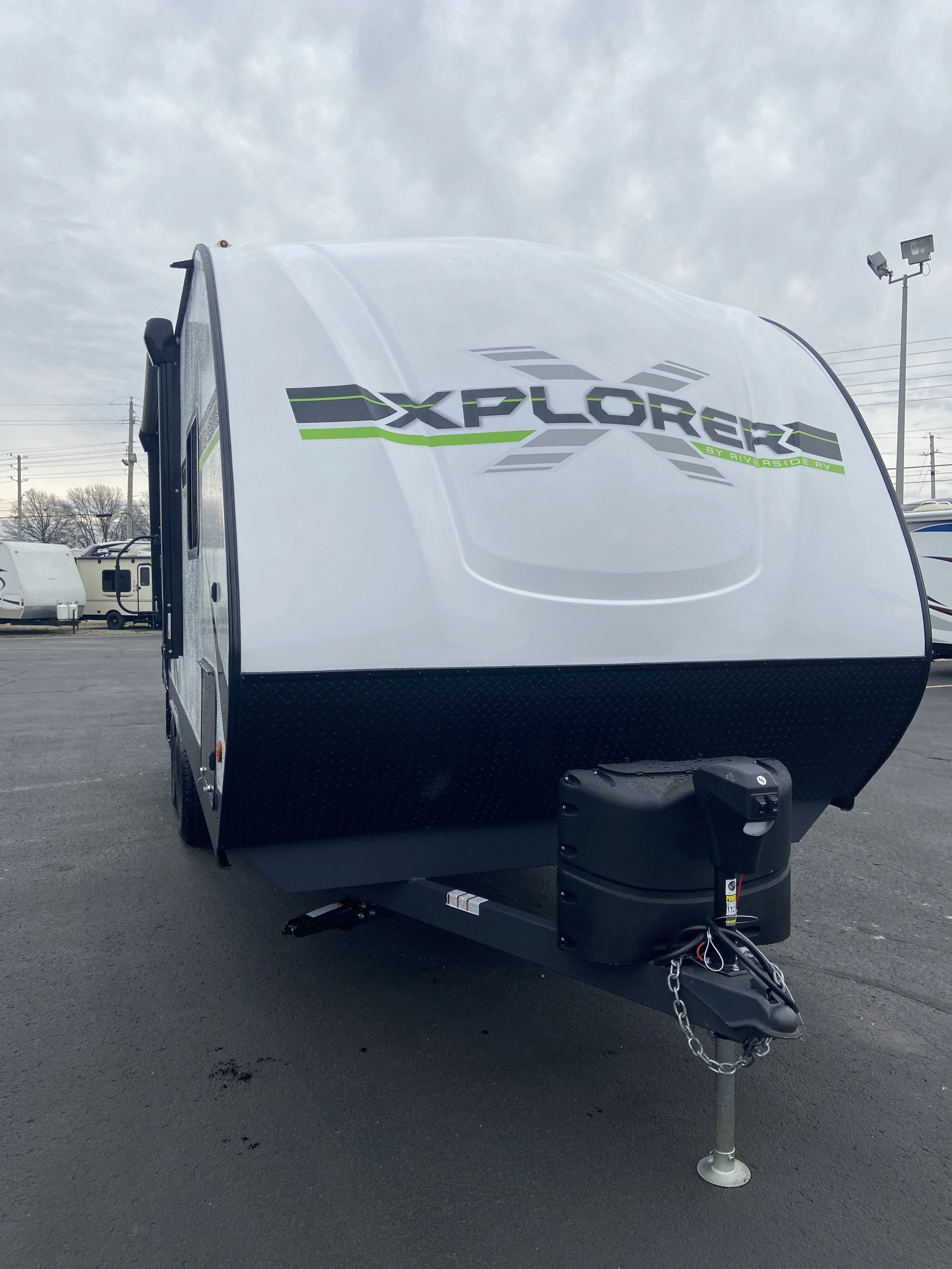 2022 Riverside XPLORER 211X exterior