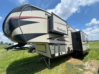 2014 Keystone Outback 296FRS photo 5