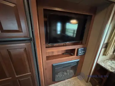 2014 Keystone Outback 296FRS photo 35