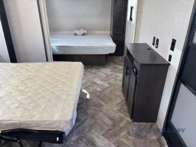 2025 Hl Enterprise premier HY38 photo 51