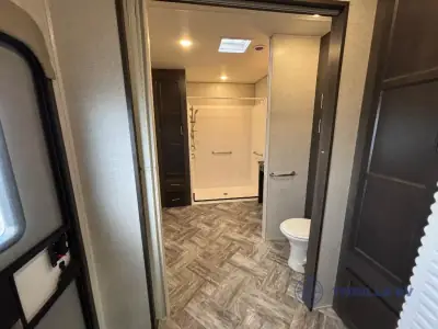 2025 Hl Enterprise premier HY38 photo 18
