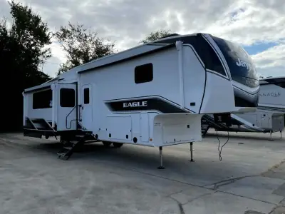 2026 Jayco Eagle 365UKTS photo 5