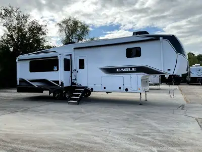 2026 Jayco Eagle 365UKTS photo 31