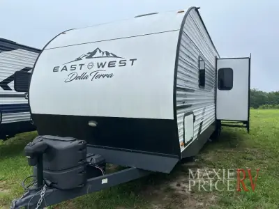 2022 East To West Della Terra 291BH photo 12