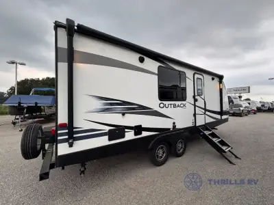 2020 Keystone Outback Ultra Lite 221UMD photo 6