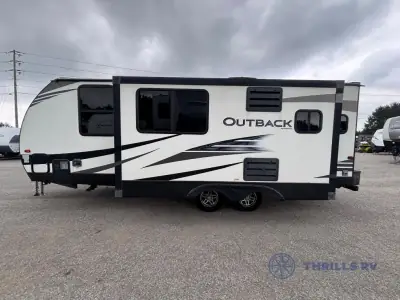 2020 Keystone Outback Ultra Lite 221UMD photo 4