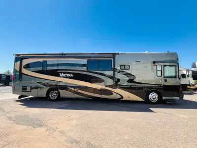 2007 Winnebago Vectra 40TD photo 8