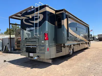 2007 Winnebago Vectra 40TD photo 4