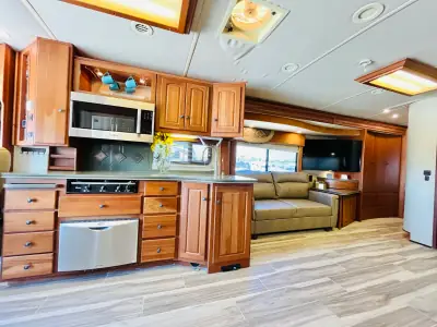 2007 Winnebago Vectra 40TD photo 17