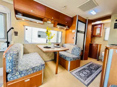 2006 Winnebago VIEW 23H photo 17