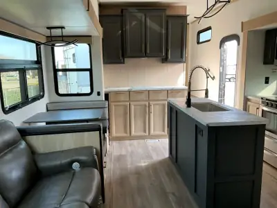 2026 K-Z Ridgeway 35BH photo 9