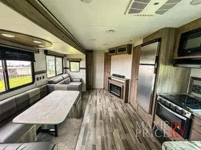2023 Crossroads Zinger ZR333DB photo 16