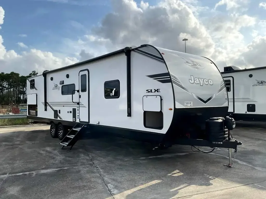 2026 Jayco Jay Flight SLX 325BHT exterior