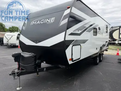 2022 Grand Design IMAGINE XLS 21BHE photo 3