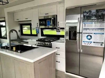 2026 Jayco Pinnacle 32RLTS photo 8