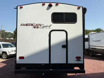 2027 Coachmen American Spirit 2457BH photo 5