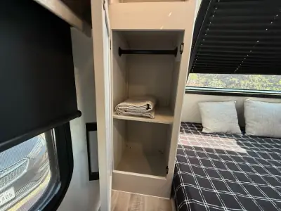 2027 Coachmen American Spirit 2457BH photo 49