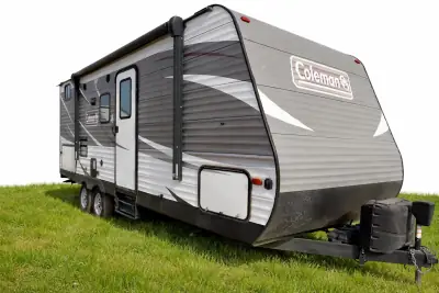 2019 Coleman LANTERN 244BH