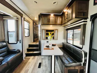 2019 Heartland CYCLONE CY 4101 KING photo 10