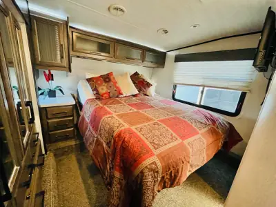 2019 Heartland CYCLONE CY 4101 KING photo 13