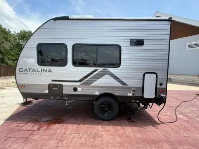2027 Coachmen Catalina Summit Series 7 134RKX photo 7