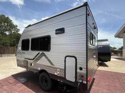 2027 Coachmen Catalina Summit Series 7 134RKX photo 6
