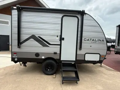 2027 Coachmen Catalina Summit Series 7 134RKX photo 3