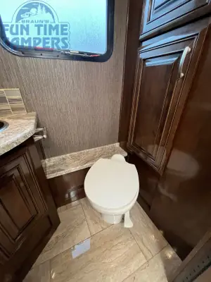2019 Thor Motor Coach ARIA 3601 photo 46